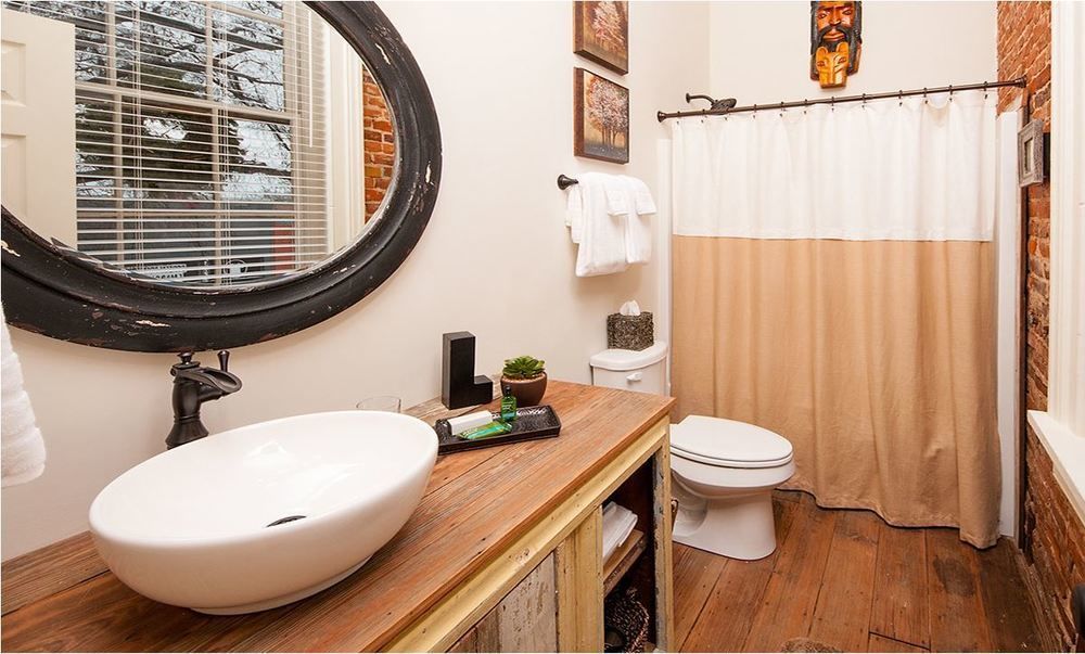 Soho Lofts (Adults Only) Hotell Milledgeville Exteriör bild